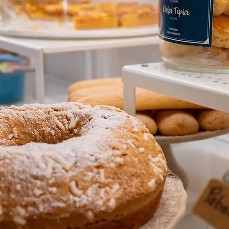 Domu Elvira Muravera