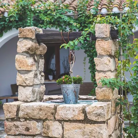 Guest house Domu Elvira Muravera